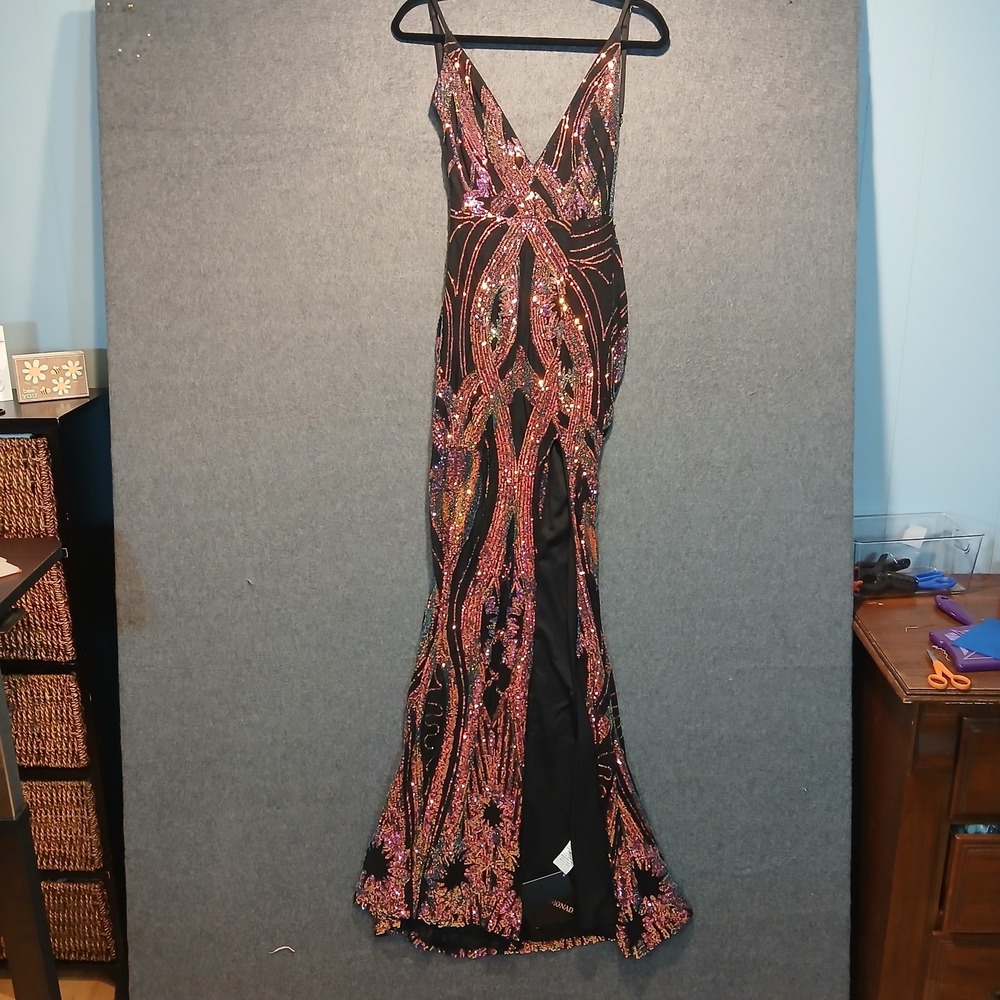 NWOT Love and Lemonade sz L Mermaid Dress Sequin Geometric fairy